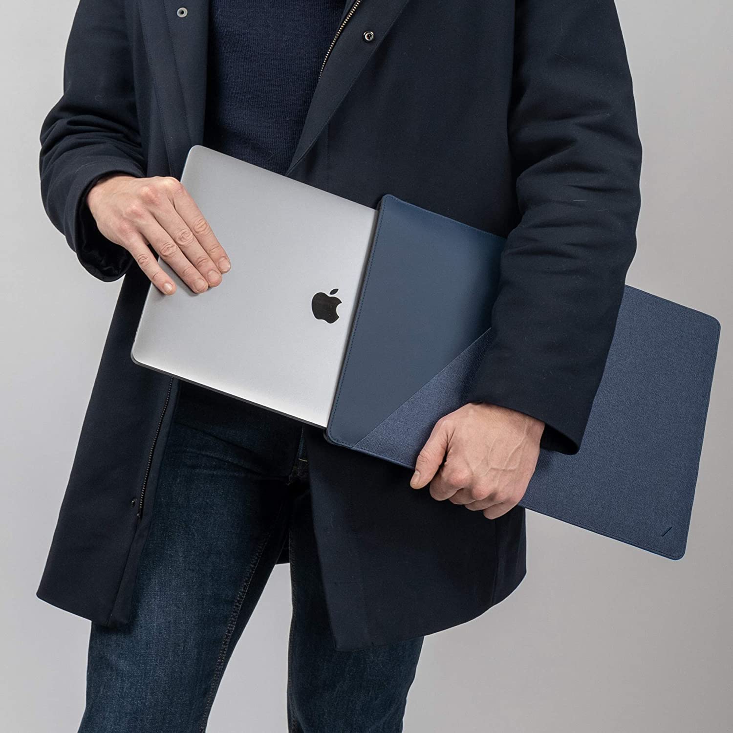 Native Union Stow Slim Sleeve for MacBook 15"/16" Indigo