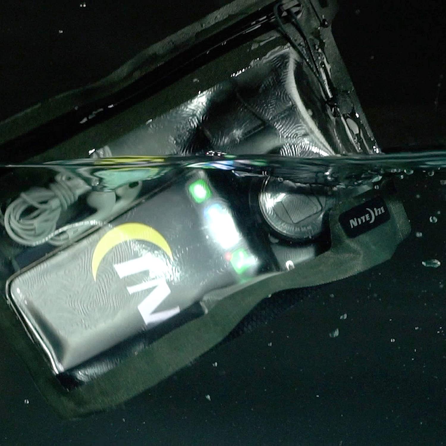 NiteIze RunOff® Waterproof 3-1-1 Pouch