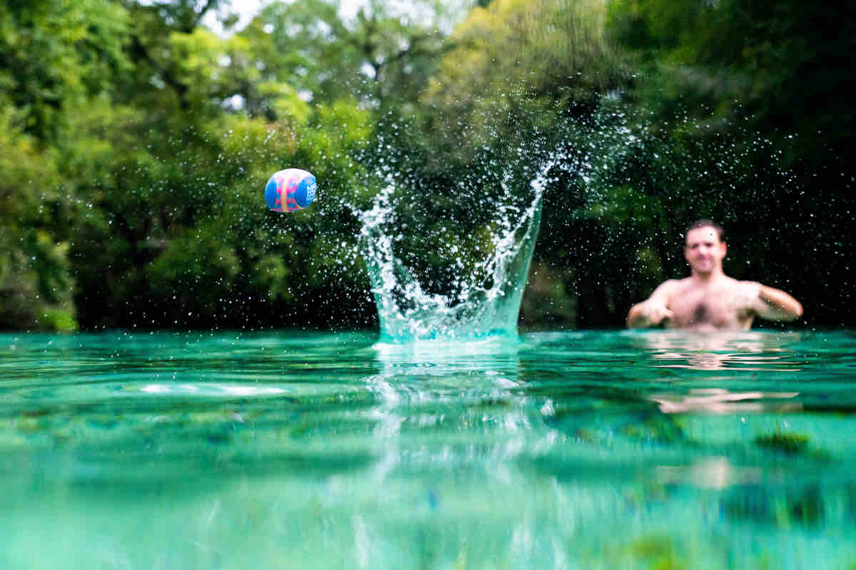 Waboba Original Tropical - Water Bouncing Ball