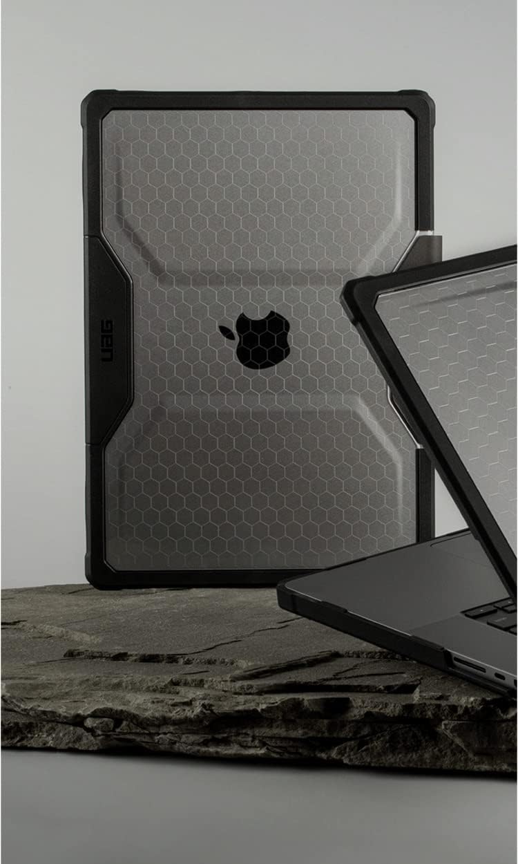 [U] by UAG MacBook Pro 16" (M1 Pro/M1 Max) Dot Case - Ice